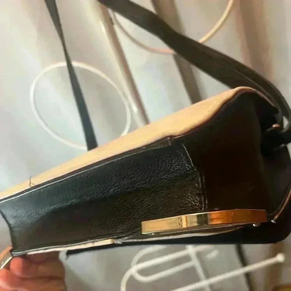 Express Black and White Vegan Leather Crossbody bag - Picture 6 of 8